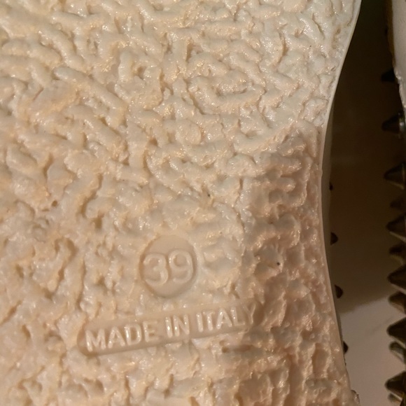 NEW! Iridescent with spikes Italian Sneackers - Picture 5 of 8